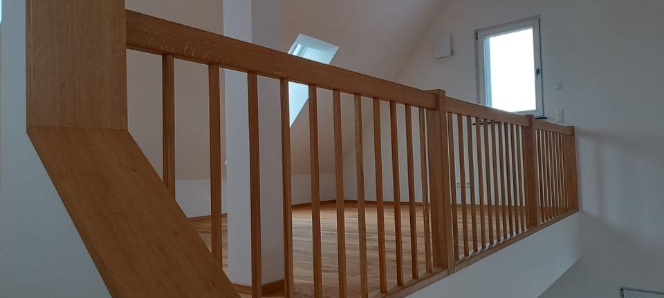 Dachgeschoßwohnung Oettingen in Bayern - 3 Zimmer, 103 m&sup2;, 1.300&euro; | Angebot:24877175