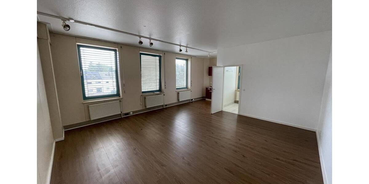 Etagenwohnung Wiesbaden Mainz-Kastel - 1 Zimmer, 45 m&sup2;, 595&euro; | Angebot:24906016