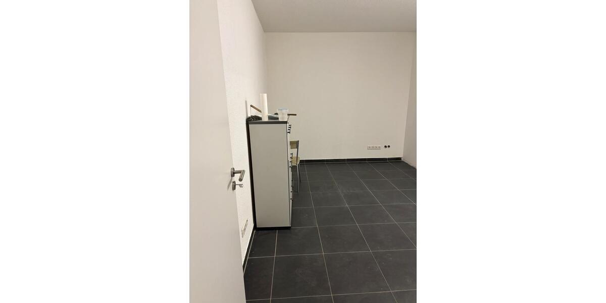 Erdgeschoßwohnung Eppingen - 2 Zimmer, 60 m&sup2;, 800&euro; | Angebot:26623397