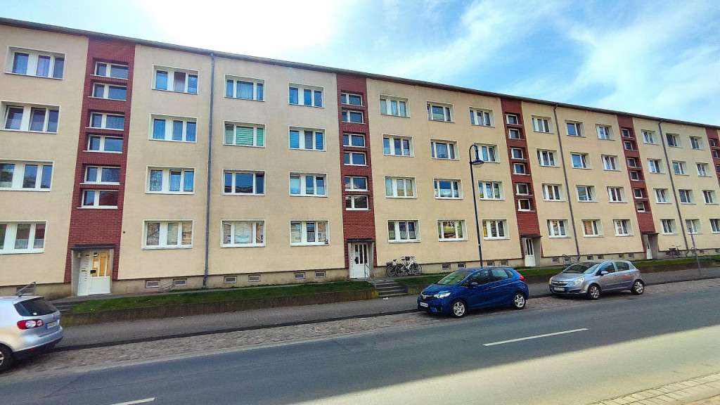 Etagenwohnung Anklam Mittelfeld - 3 Zimmer, 60 m&sup2;, 513&euro; | Angebot:26889774