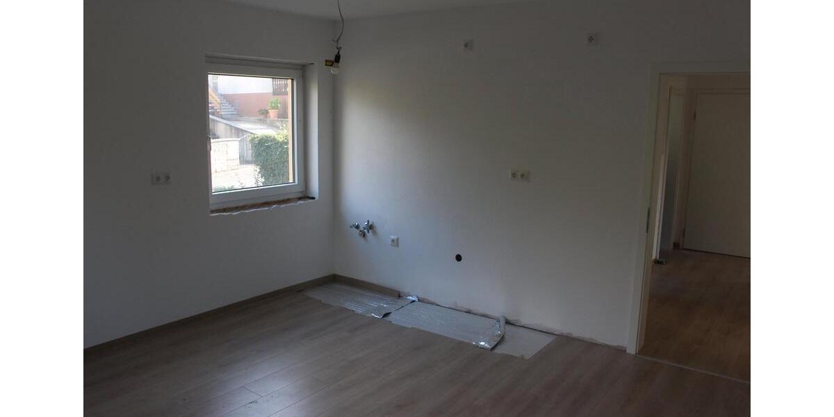 Etagenwohnung Münnerstadt - 2 Zimmer, 78 m&sup2;, 600&euro; | Angebot:26612625