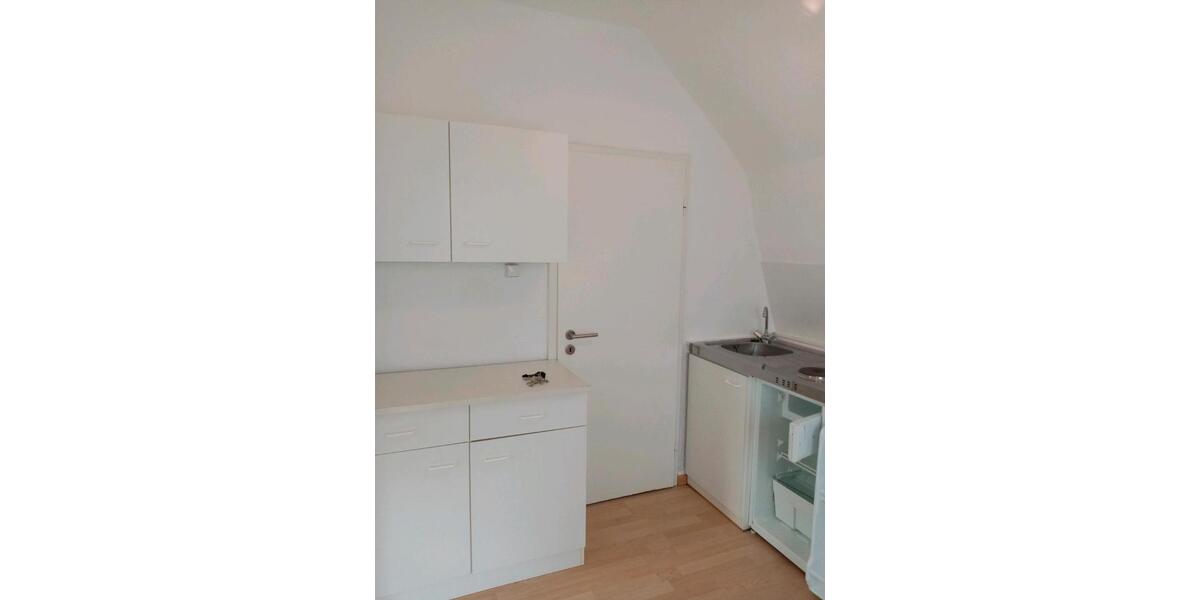 Etagenwohnung Flensburg Falkenberg - 1 Zimmer, 35 m&sup2;, 450&euro; | Angebot:25795904