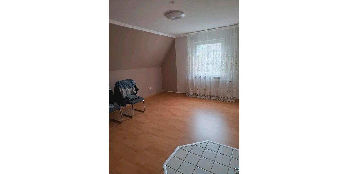 Dachgeschoßwohnung Sohren - 2 Zimmer, 65 m&sup2;, 500&euro; | Angebot:26587136