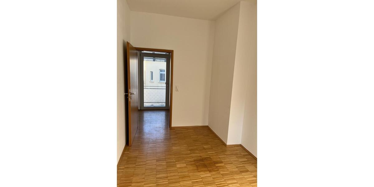 Etagenwohnung Lüdenscheid - 4 Zimmer, 96 m&sup2;, 780&euro; | Angebot:26231190