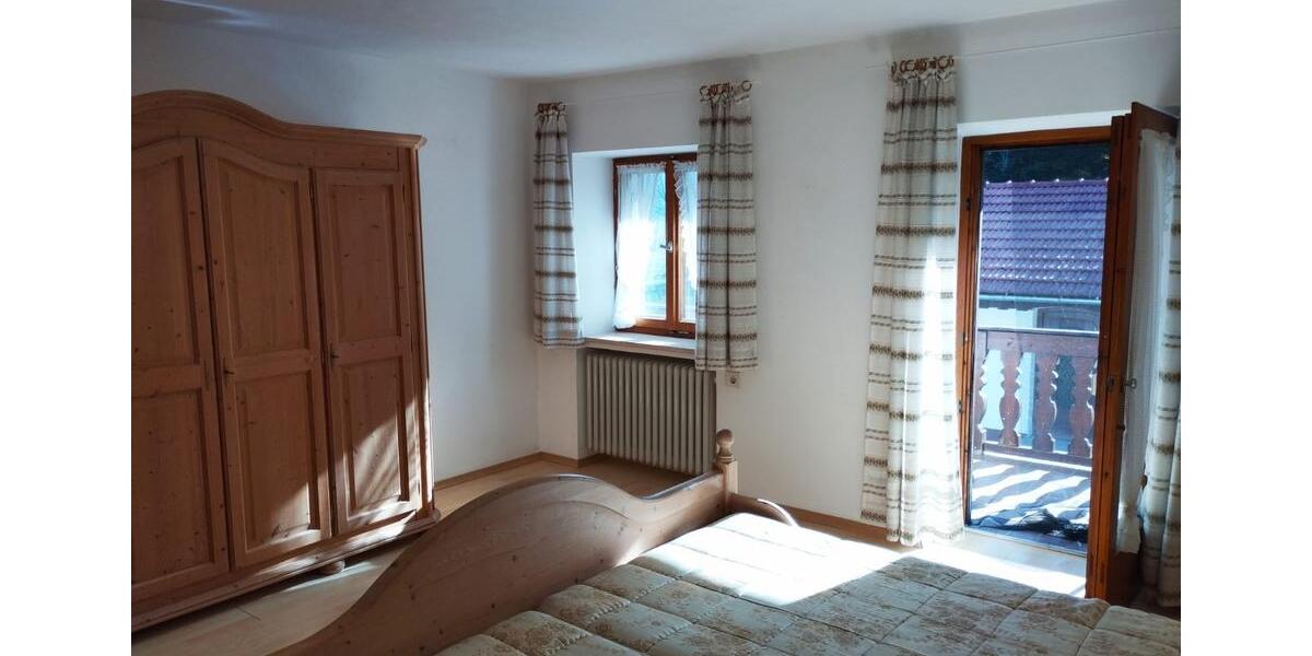 Etagenwohnung Bad Tölz - 1 Zimmer, 17 m&sup2;, 480&euro; | Angebot:26517630