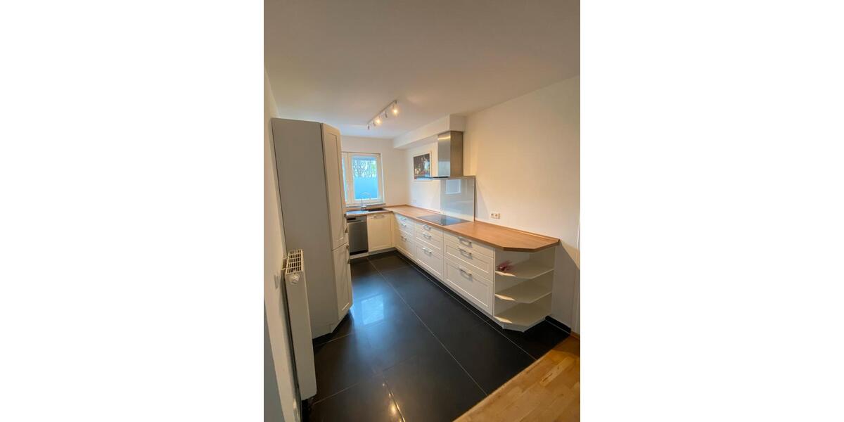 Reihenhaus Kelkheim (Taunus) - 5 Zimmer, 131 m&sup2;, 2.100&euro; | Angebot:24788876