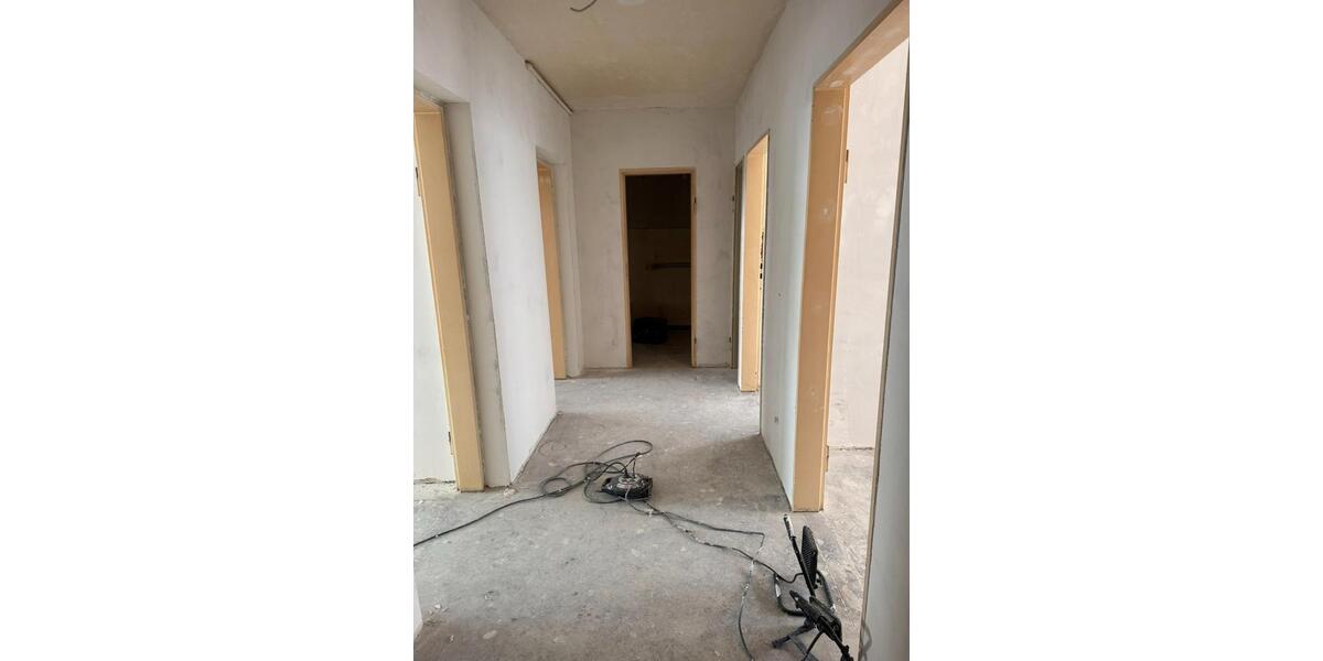 Erdgeschoßwohnung Ludwigshafen am Rhein - 3 Zimmer, 65 m&sup2;, 820&euro; | Angebot:26635142