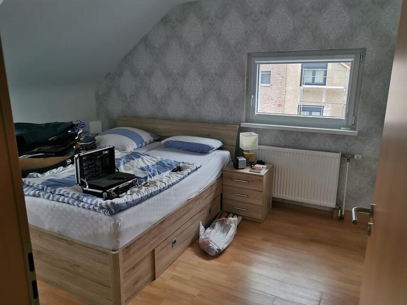 Mietwohnung (3 Zimmer) mit Stellplatz, Garten und Keller ❗️