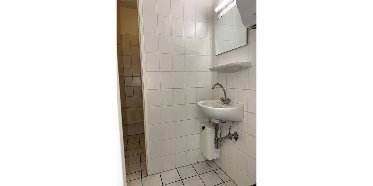 Gewerbeobjekt Syke - 4 Zimmer, 155 m&sup2;, 1.200&euro; | Angebot:26015512