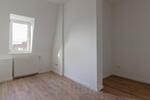 Dachgeschoßwohnung Hohenstein-Ernstthal Ernstthal - 4 Zimmer, 71 m&sup2;, 393&euro; | Angebot:23115353