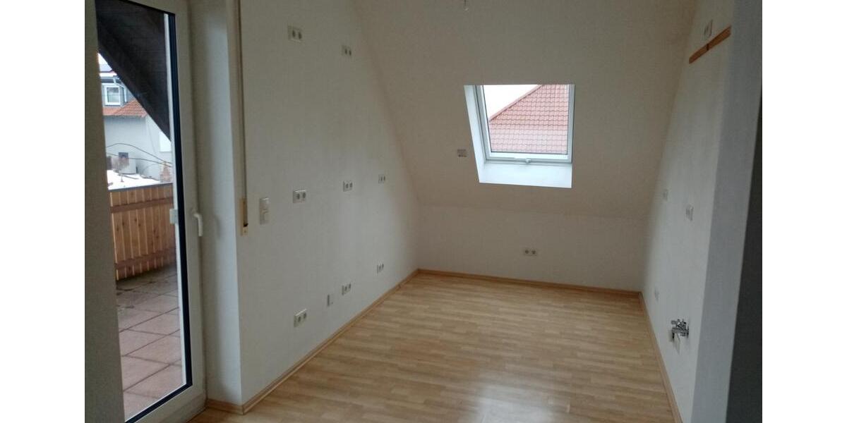Maisonettenwohnung Knetzgau - 3 Zimmer, 92 m&sup2;, 850&euro; | Angebot:24731947