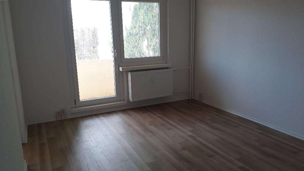 Etagenwohnung Bernburg - 1 Zimmer, 50 m&sup2;, 273&euro; | Angebot:27265134