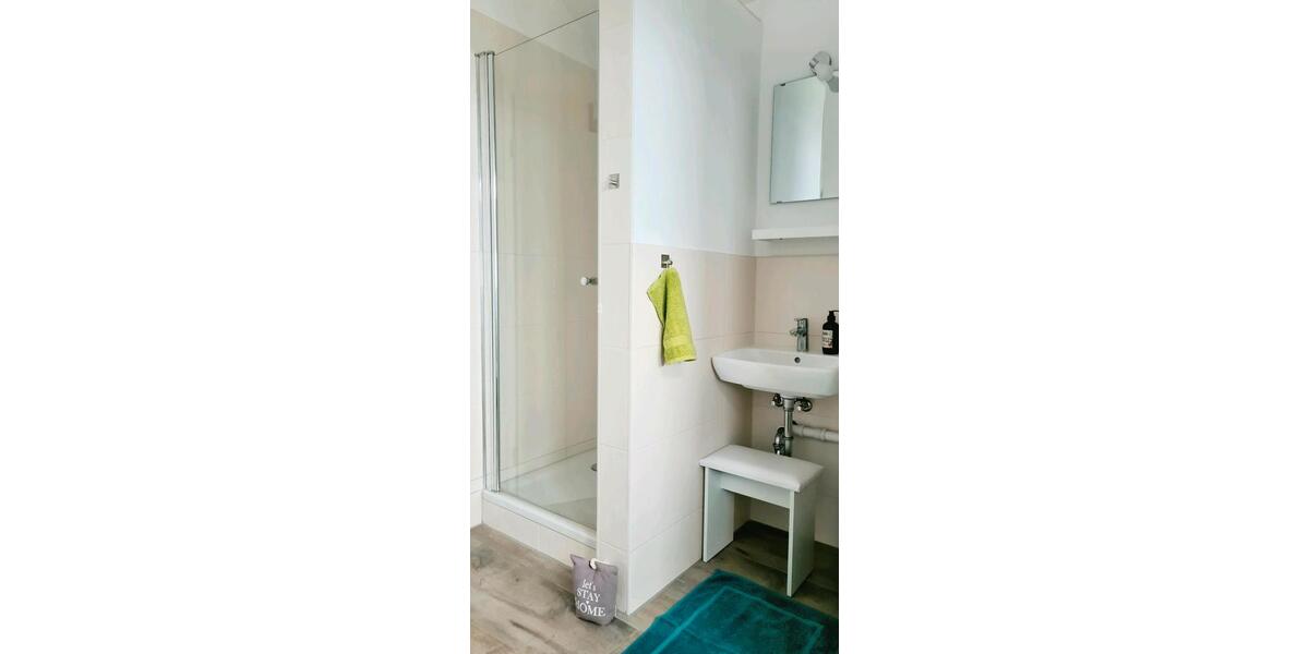 Wohnen auf Zeit Pilsting - 3.5 Zimmer, 130 m&sup2;, 25&euro; | Angebot:26314285