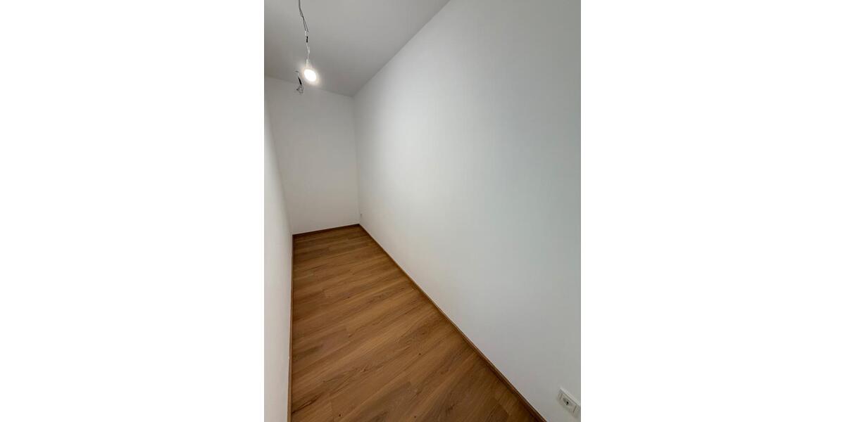 Maisonettenwohnung Saarbrücken Malstatt - 5 Zimmer, 117 m&sup2;, 1.800&euro; | Angebot:25866784
