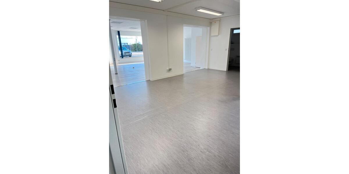 Gewerbeobjekt Kaiserslautern Einsiedlerhof - 1.750&euro; | Angebot:26226807