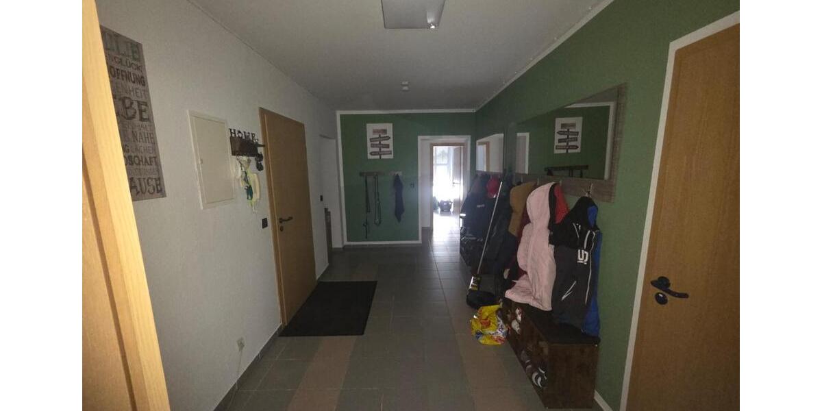 Maisonettenwohnung Merseburg - 5 Zimmer, 120 m&sup2;, 960&euro; | Angebot:26561664