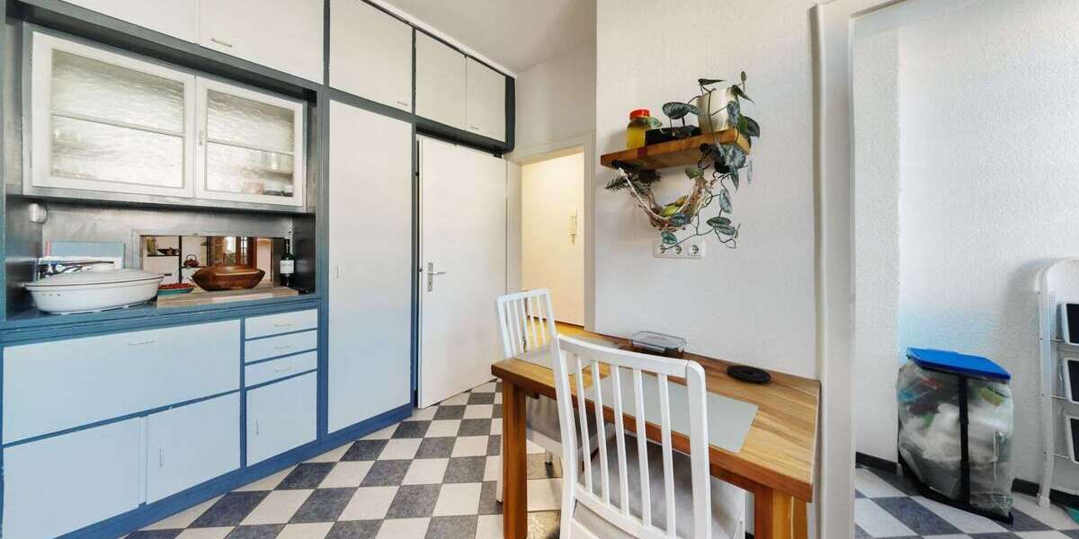 Etagenwohnung Krefeld Krefeld-Mitte - 4 Zimmer, 110 m&sup2;, 1.050&euro; | Angebot:24616568