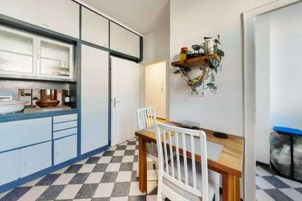 Wohnung Krefeld Krefeld-Mitte - 4 Zimmer, 110 m&sup2;, 1.050&euro; | Angebot:24616568