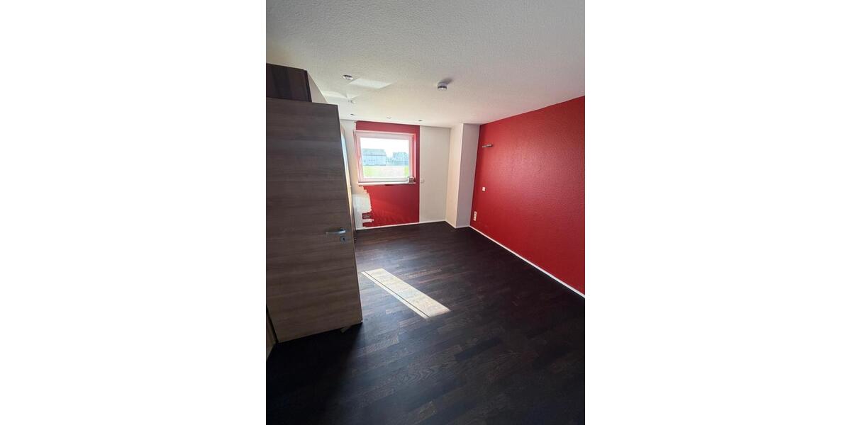 Terrassenwohnung Worms Nördliche Vororte - 6 Zimmer, 150 m&sup2;, 1.500&euro; | Angebot:26043690