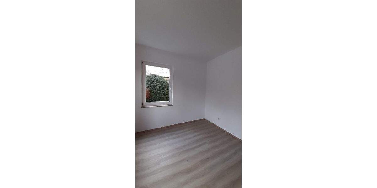 Etagenwohnung Gotha Gotha Nord - 2 Zimmer, 73 m&sup2;, 550&euro; | Angebot:25836537