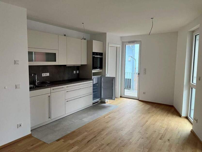 Exklusive 2-Zimmer-Wohnung mit EBK unweit des Stadtparks!