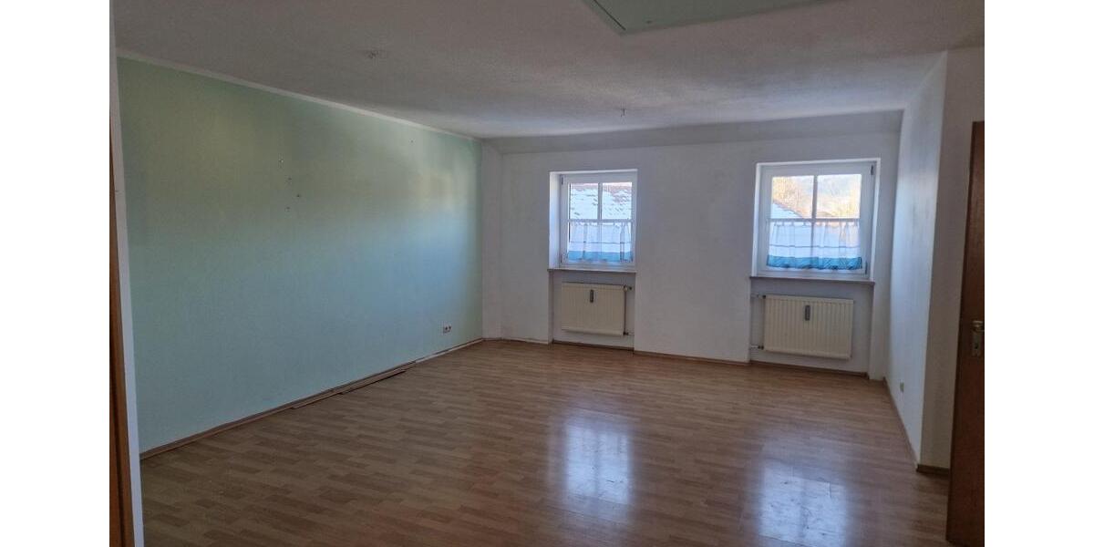 Etagenwohnung Triftern - 2 Zimmer, 65 m&sup2;, 560&euro; | Angebot:24793095