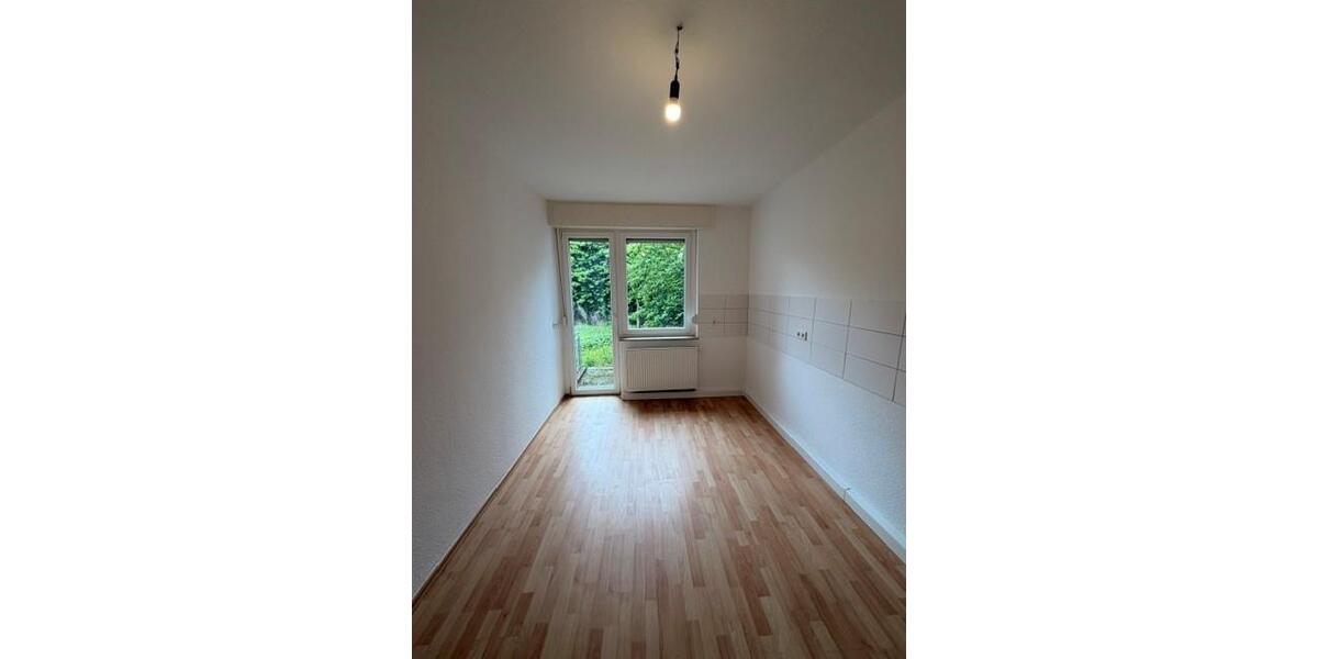 Erdgeschoßwohnung Essen Stadtbezirk III - 2 Zimmer, 44 m&sup2;, 399&euro; | Angebot:26637422