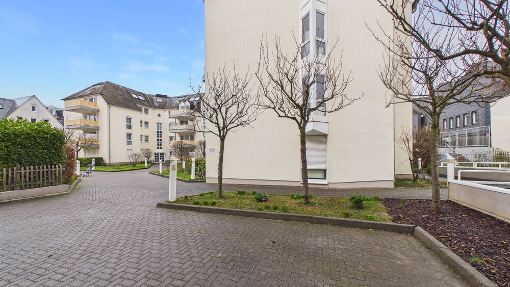WNG 1. OG - Trier-City FREI ab 01.03.2026 500 EUR Kaltmiete 1 Zimmer - 35 m² Einbauküche Stellplatz Aufzug - Etagenwohnung Trier | Angebot:25992374