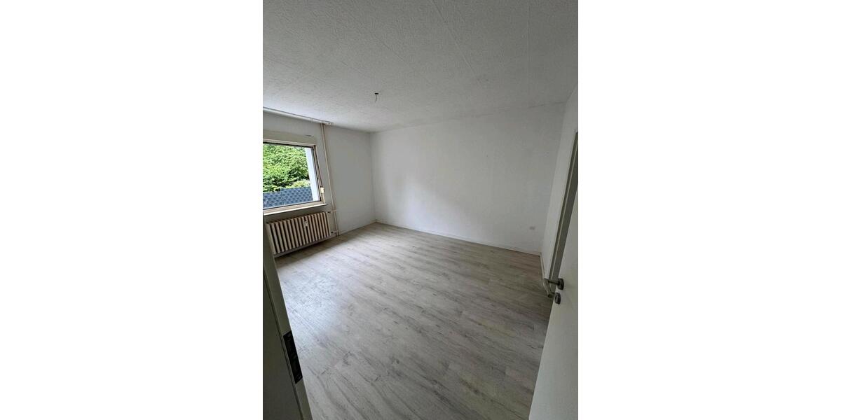 Erdgeschoßwohnung Gelsenkirchen Gelsenkirchen-West - 3 Zimmer, 60 m&sup2;, 650&euro; | Angebot:26639534