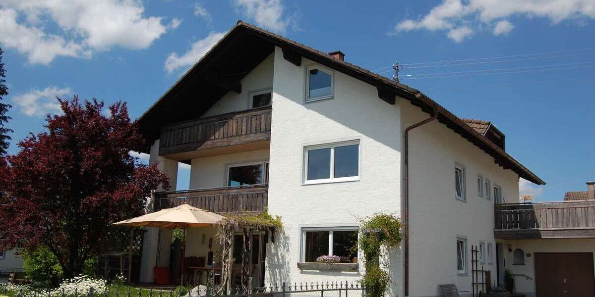 Etagenwohnung Ettringen - 4 Zimmer, 104 m&sup2;, 1.000&euro; | Angebot:24609987