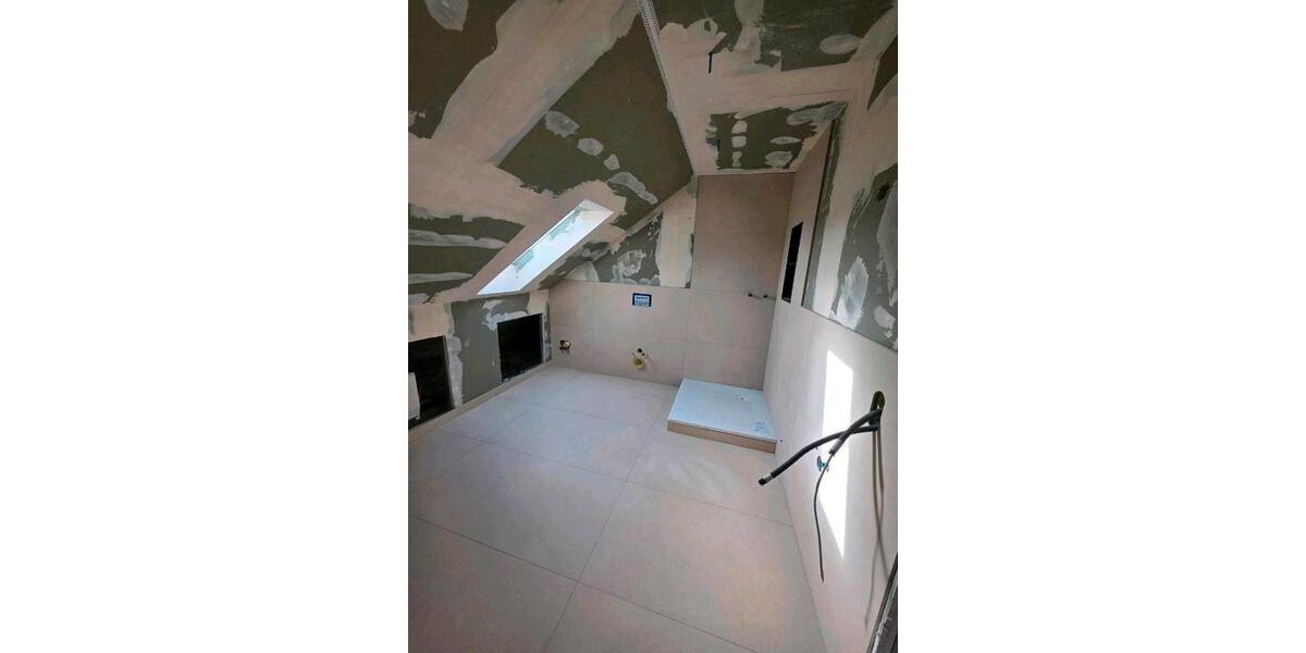 Dachgeschoßwohnung Rheinfelden (Baden) - 3 Zimmer, 80 m&sup2;, 1.300&euro; | Angebot:25765400