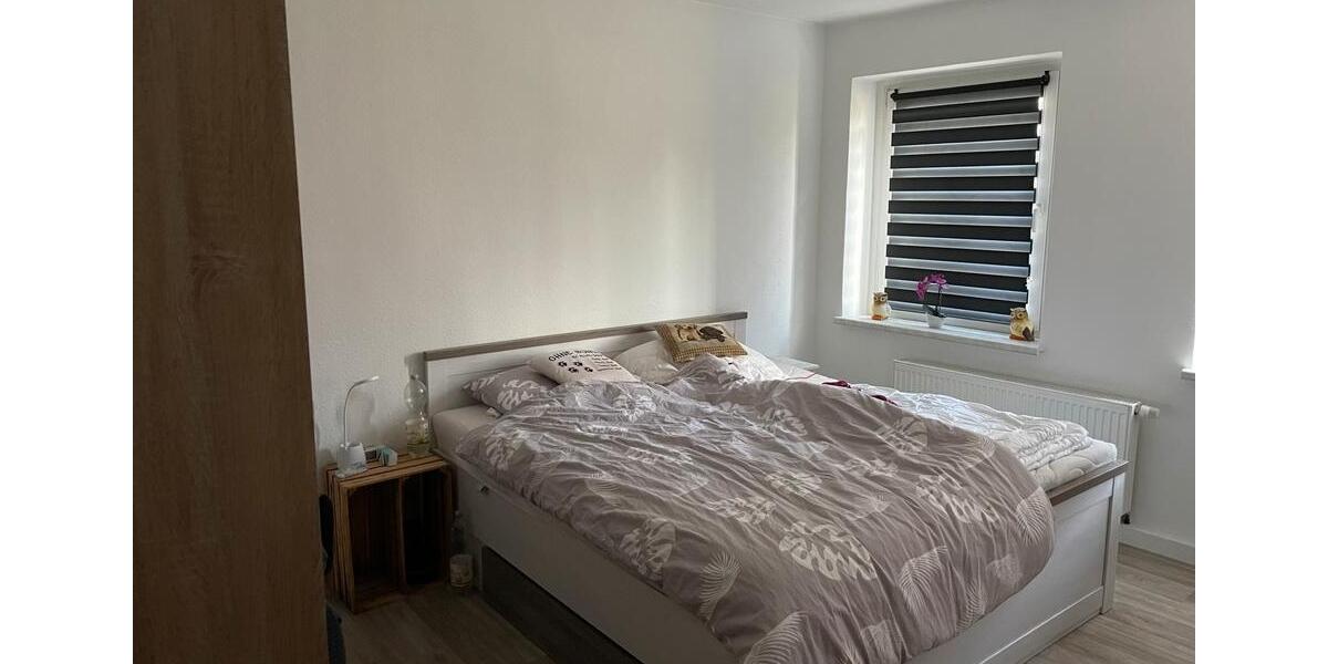 Erdgeschoßwohnung Gröditz - 3 Zimmer, 65 m&sup2;, 370&euro; | Angebot:25790602