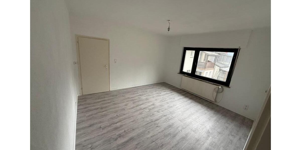 Schöne 3-Zimmer-Wohnung mit Terrasse &eigenem Eingang in Betzdorf 3 zimmer