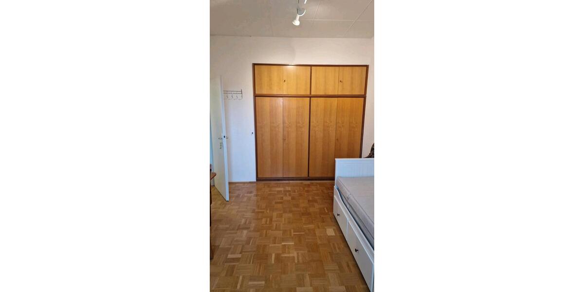 Etagenwohnung Köln Nippes - 3 Zimmer, 75 m&sup2;, 660&euro; | Angebot:26644879