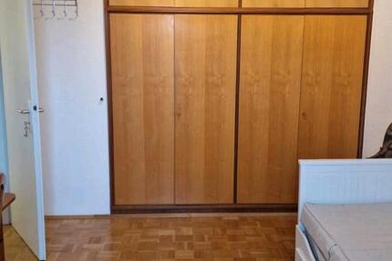 Wohnung Köln Nippes - 3 Zimmer, 75 m&sup2;, 660&euro; | Angebot:26644879