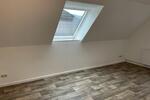 Schöne helle Dachgeschoss Wohnung mit neuem Bad in Bodenwerder 3 zimmer