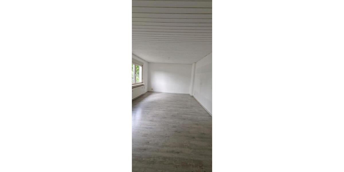 Etagenwohnung Siegen - 1 Zimmer, 72 m&sup2;, 735&euro; | Angebot:26566447
