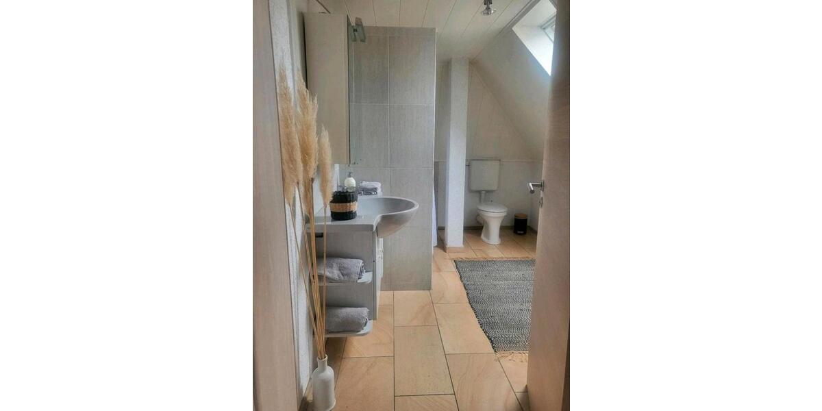 Dachgeschoßwohnung Bad Hersfeld - 2 Zimmer, 65 m&sup2;, 480&euro; | Angebot:25294502