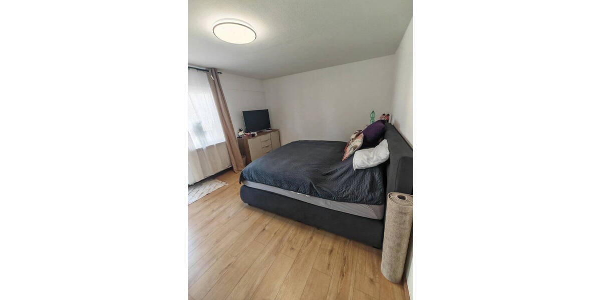 Etagenwohnung Heppenheim Kirschhausen - 4 Zimmer, 134 m&sup2;, 1.400&euro; | Angebot:26150676