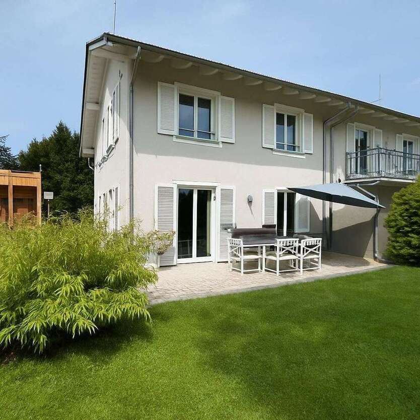 Haus zum Mieten in Feldkirchen 2.950 € 170 m²