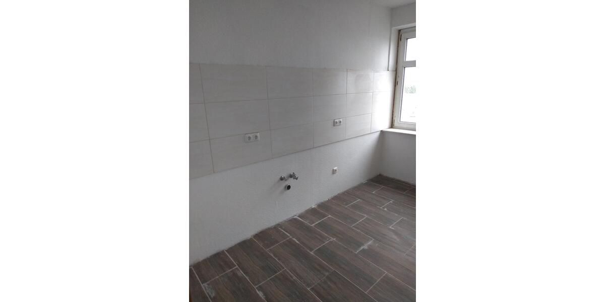 Erdgeschoßwohnung Menteroda - 3 Zimmer, 65 m&sup2;, 400&euro; | Angebot:25783763