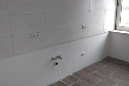 Wohnung Menteroda - 3 Zimmer, 65 m&sup2;, 400&euro; | Angebot:25783763