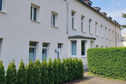 Wohnung Trier Innenstadt - 3 Zimmer, 92 m&sup2;, 1.200&euro; | Angebot:26684523