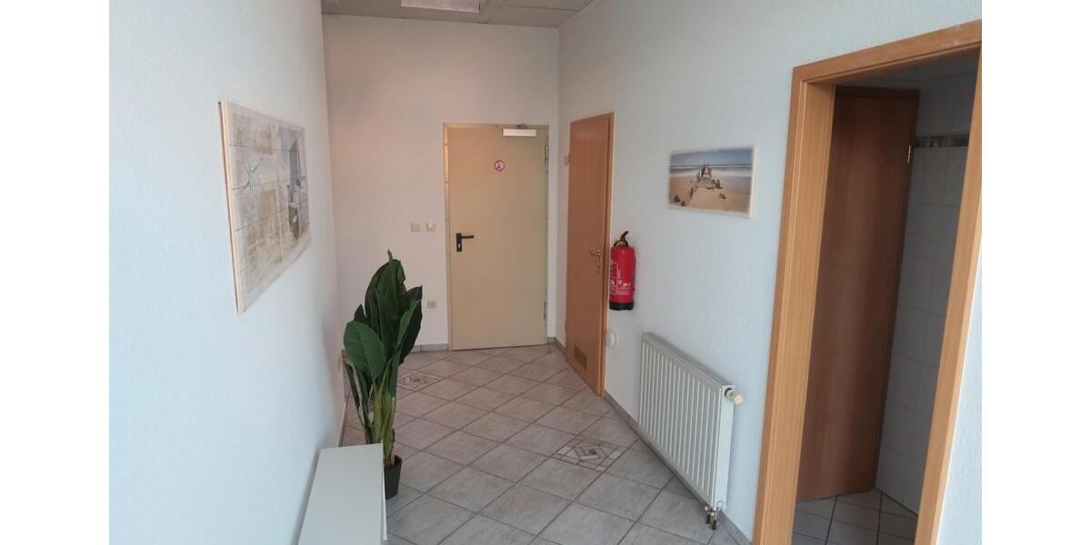 Erdgeschoßwohnung Warburg - 3 Zimmer, 75 m&sup2;, 500&euro; | Angebot:26196148