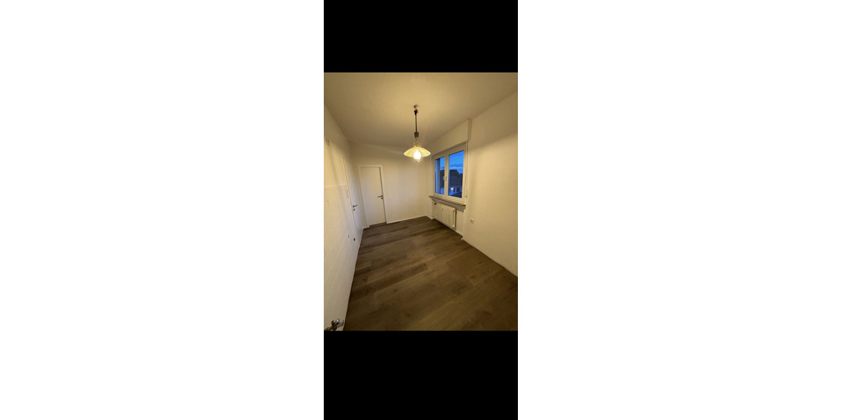 Erdgeschoßwohnung Bad Sassendorf - 3 Zimmer, 86 m&sup2;, 860&euro; | Angebot:25959334