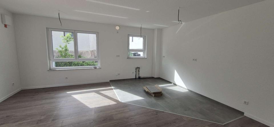 Etagenwohnung Sachsenheim - 3 Zimmer, 85 m&sup2;, 1.150&euro; | Angebot:26565338