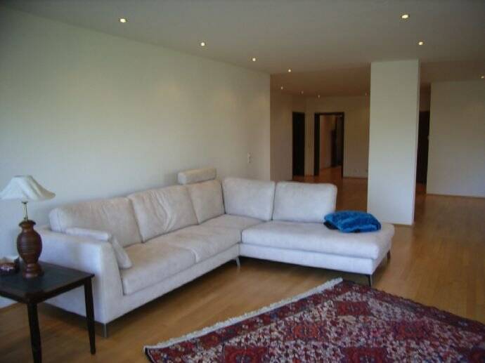 Bungalow Bonn Lannesdorf - 3 Zimmer, 151 m&sup2;, 2.195&euro; | Angebot:25729390