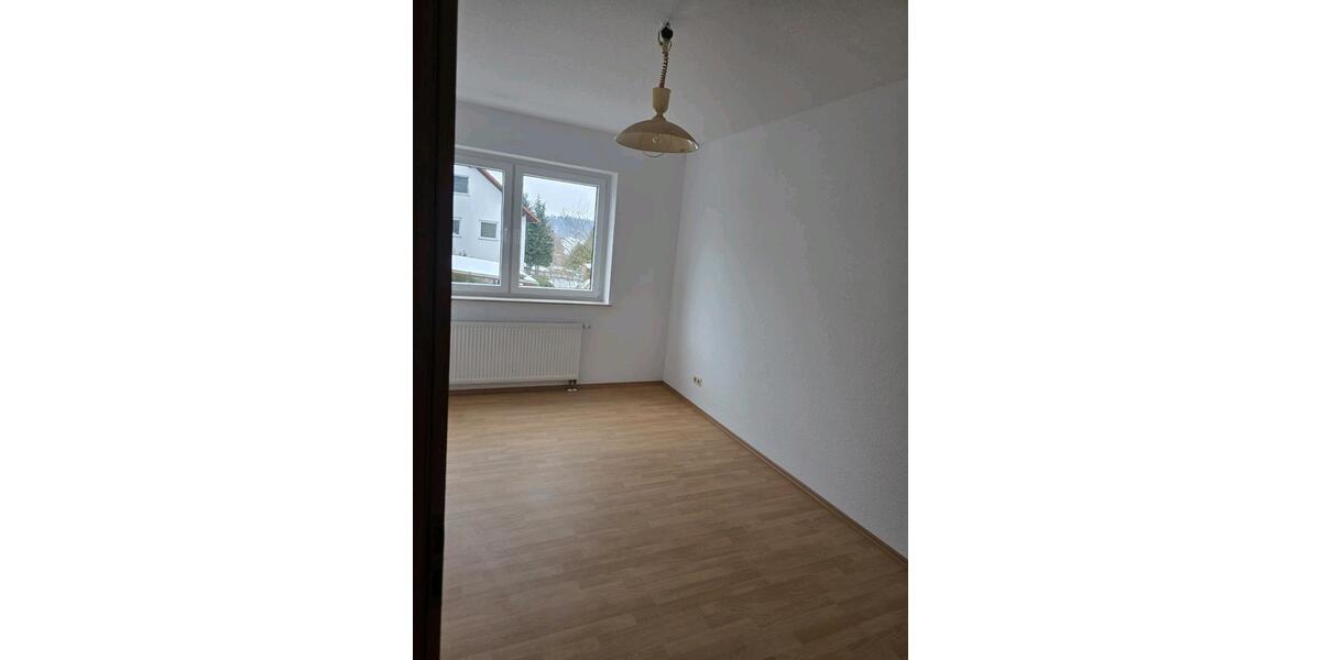 Erdgeschoßwohnung Diemelstadt - 3 Zimmer, 76 m&sup2;, 550&euro; | Angebot:24756687
