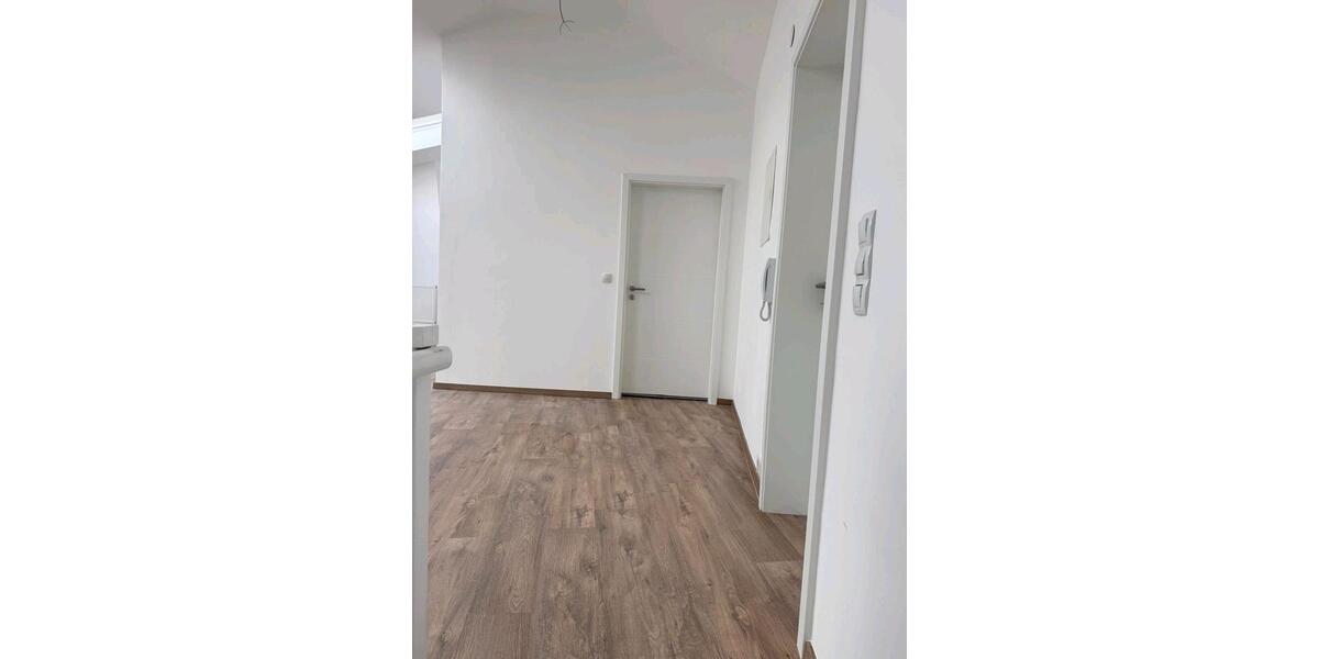 Dachgeschoßwohnung Bad Kreuznach Bad Münster am Stein-Ebernburg - 2 Zimmer, 70 m&sup2;, 1.080&euro; | Angebot:26442554