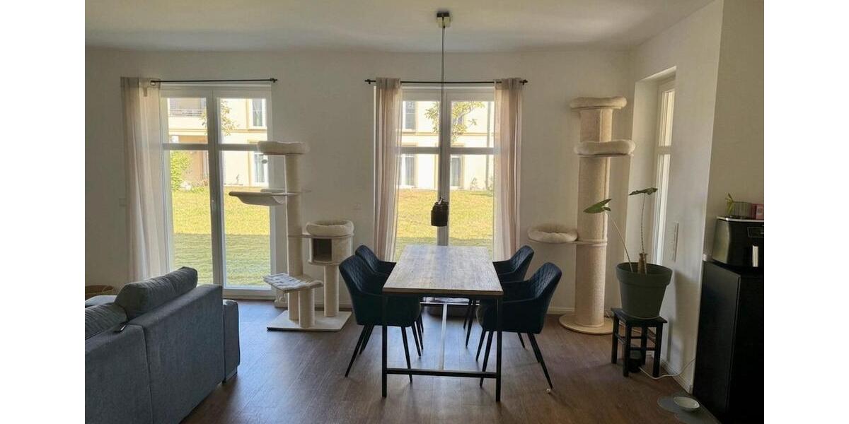 Erdgeschoßwohnung Rheda-Wiedenbrück Wiedenbrück - 3 Zimmer, 90 m&sup2;, 1.496&euro; | Angebot:26418899